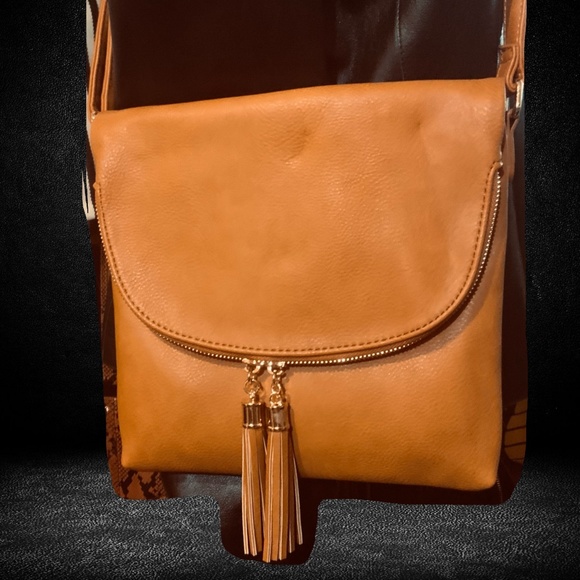 Alyssa Bags Stunning Luggage Tan Shouldercrossbody Bagcloseout Deal